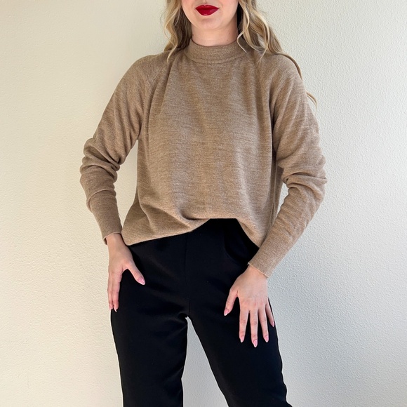 Vintage 1960s Taupe Knit Mock Neck Sweater (M/L) - Picture 1 of 10
